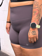 Core HW Biker Shorts